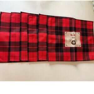 NIP Cloth Christmas Table Place Mats Buffalo Plaid Set of 4